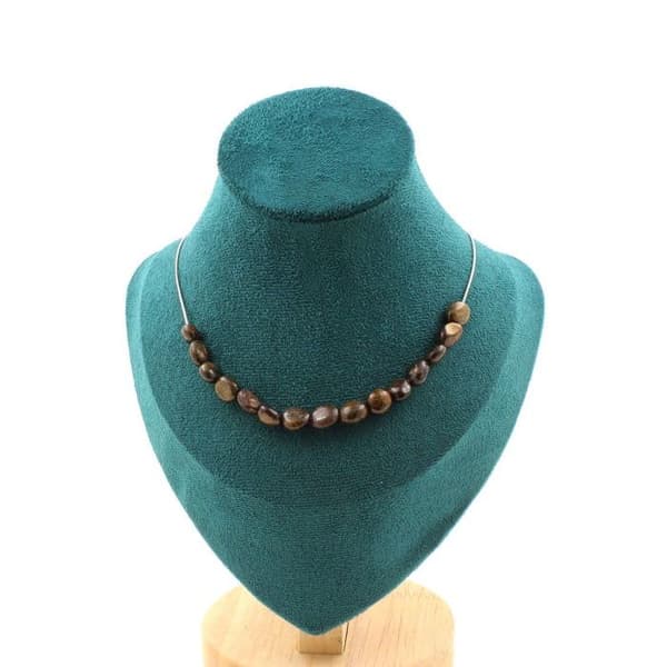 Stenar och mineraler. Halsband med 15 bronzitpärlor från Brasilien. Rostfri kedja Halsband för kvinnor, män. Anpassningsbar storlek