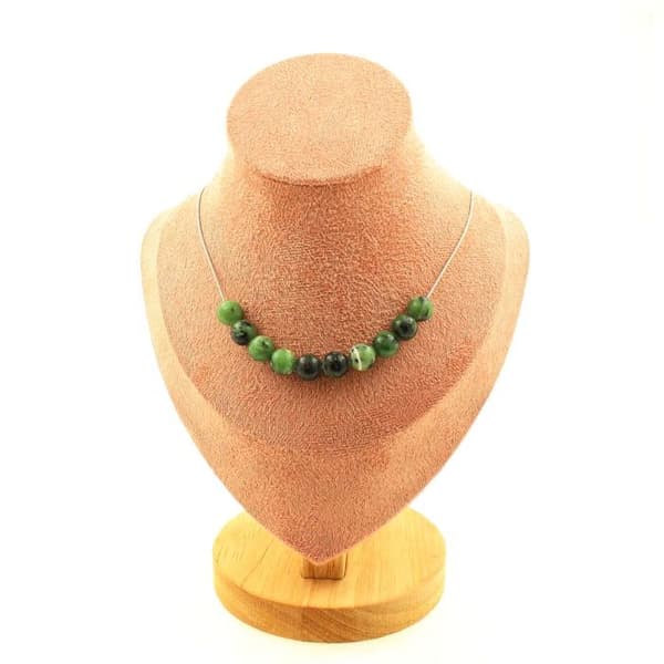 Stenar och mineraler. Halsband med 10 Australian Epidote pärlor 8 mm. Rostfri kedja Halsband för kvinnor, män. Personlig storlek