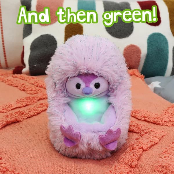 Curlimals Arctic Glow Pip Penguin