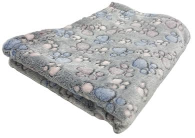 FLEECEPEITTO TUMMILLA TASSUILLA 100x70cm