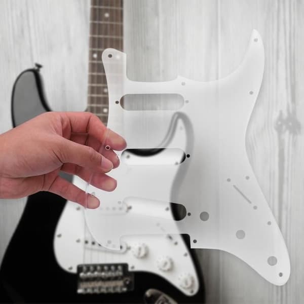 Cent 12 hål transparent akryl pickguard med skruvar för elektrisk gitarr av ST-stil