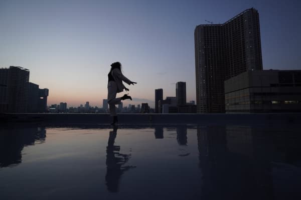 Sony E 11mm f/1.8 lens