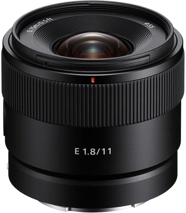 Sony E 11mm f/1.8 lens Sort