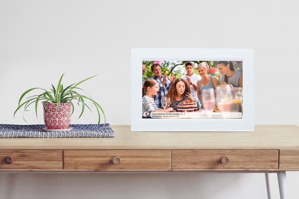 Digitaalinen valokuvakehys FRAMEO Wi-Fi Kosketusnäyttö IPS 10" 16GB Denver PFF-1015W