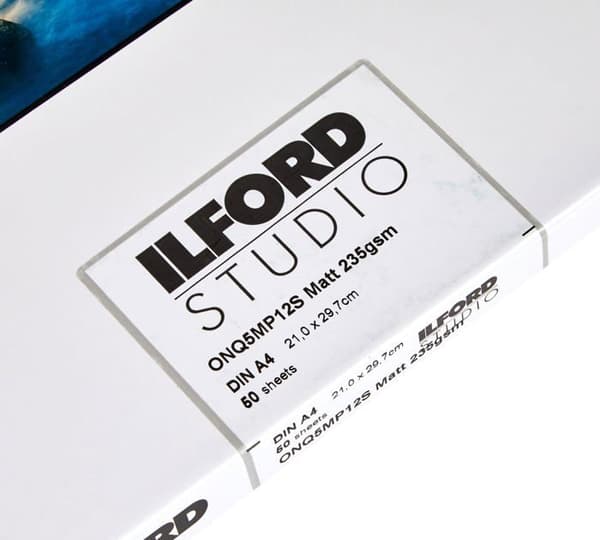 Ilford studiofotopapper - OM6990210298 - Matt 235 gsm/12 mil A4-210 x 297 mm 50 ark