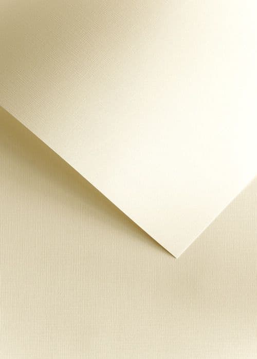 Dekorativt papper duk / 50 stycken / Galeria Papieru 120 g 206102 Kräm
