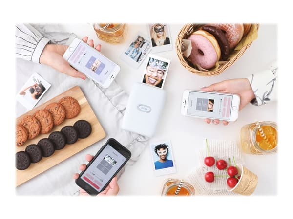 Fujifilm instax mini Link - Skrivare - färg - LED - 86 x 54 mm upp till 5 utskrifter/min (färg) - kapacitet: 10 foton - Bluetooth 4.2 LE - askvit