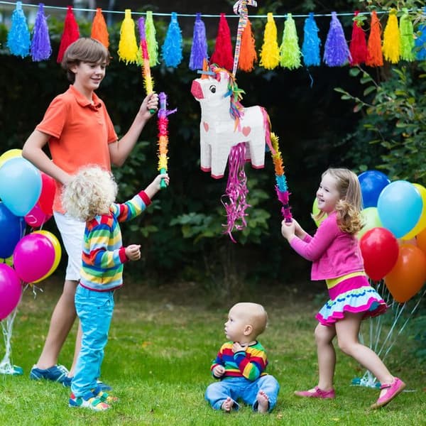 Pinata - Relaxdays - Enhörning - Att hänga - Färgglad - H51xL14xP35cm
