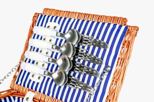 Flätad picknickkorg XL 4-personer + porslin & termopåse