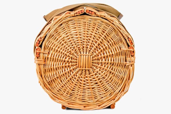 Miljövänlig handvävd korgpicknickväska för två - hållbar & stilfull