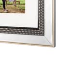 Miniatyrbild 5 av 5: Fotoram Silver Glas Plast 69 x 69 cm För 10 bilder 14x9 cm 12x17 cm 12x12 cm Kollage Bländare
