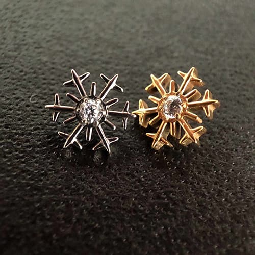 Titanium labret ørering med hvid zirkon - snefnug - sølv - TGW-153 1,2/8