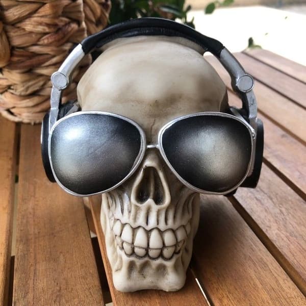 Spargris - Ej specificerat - Skalle - Solglasögon - Polyresin - 13,5 x 11,5 x 14 cm