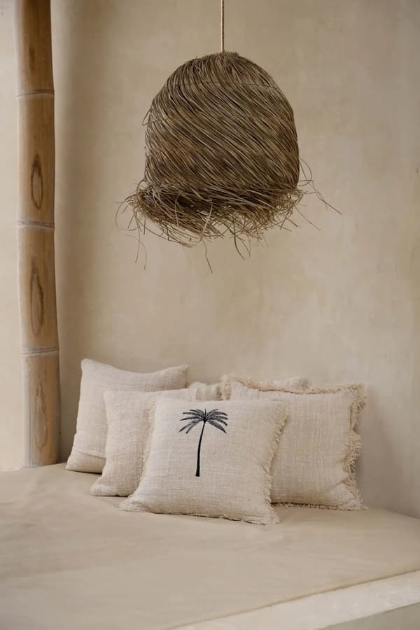 Gili Palm -tyynynpäällinen - Luonnollinen Musta