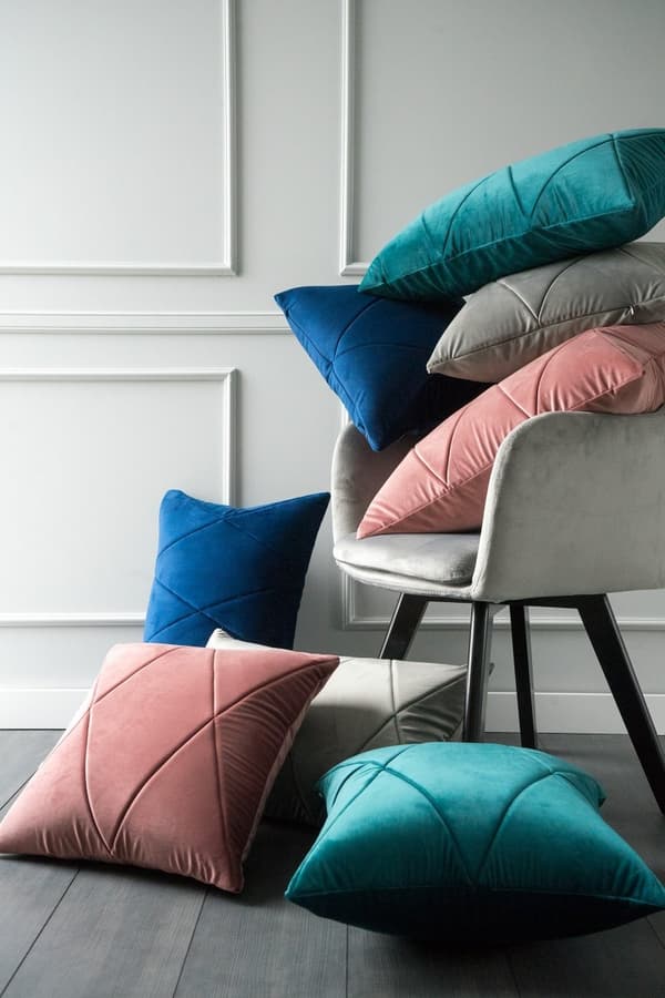 Kosketusmerellinen koristetyyny 60x40 MOODI