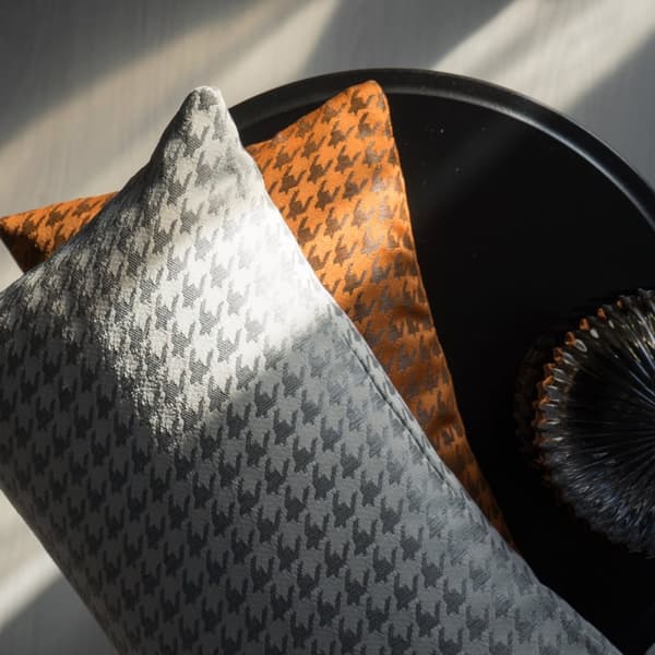 Rød houndstooth pude