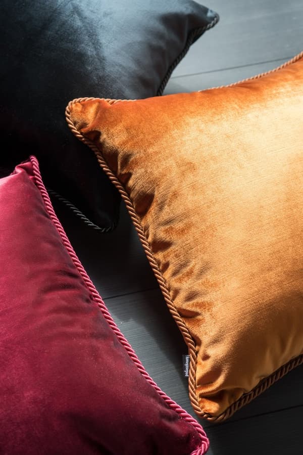 Burgundy Glamour koristetyyny