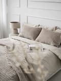 Pikkukuva 1 / 6: Cream Geneva makuuhuonesarja, 2 tyynyä + päällinen