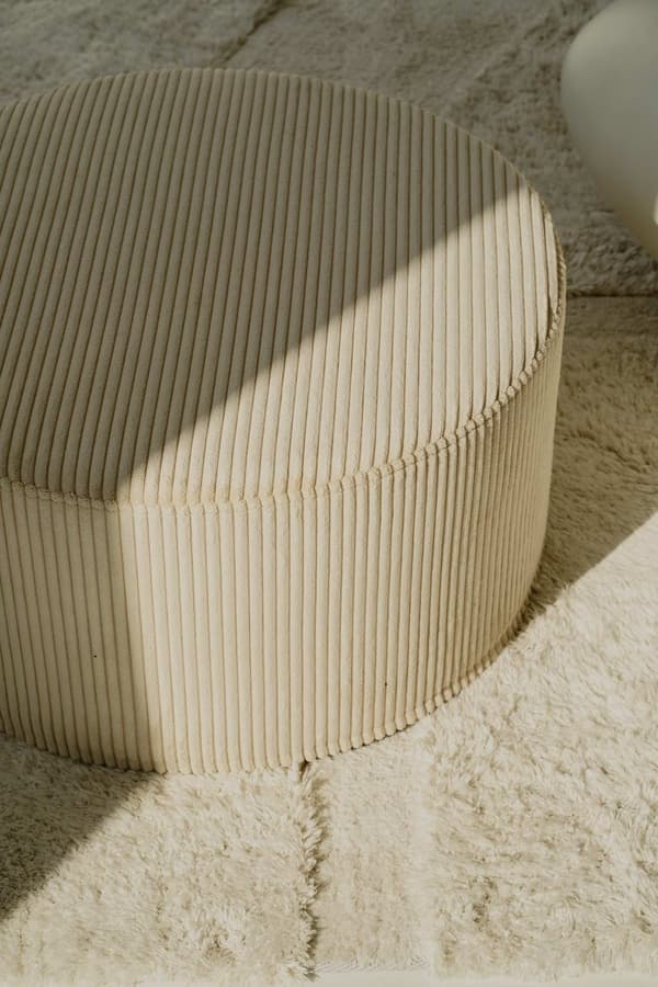 Suuri neliönmuotoinen harmaa puffi CORD Slim 60x30