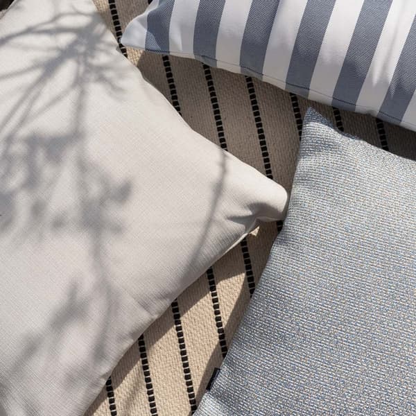 Blå og beige Barbados havepude 45x45