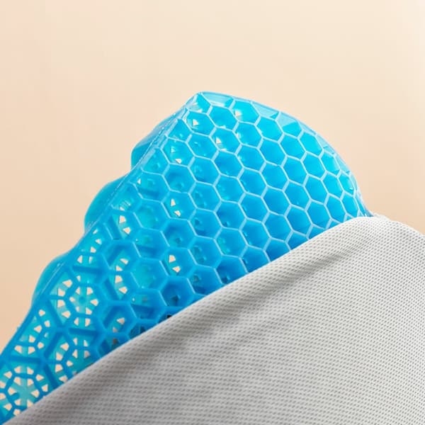 Geelityyny ristiselälle irrotettavalla päällisellä Glushion InnovaGoods