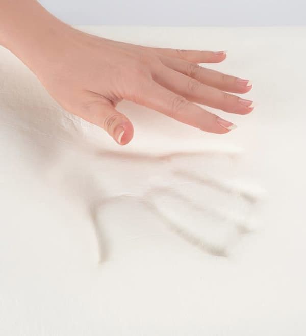 Mb home italy kudde - B-GU-ALOEEMEMORY - Memory foam kudde med Aloe överdrag, Vit, 42x72x16cm
