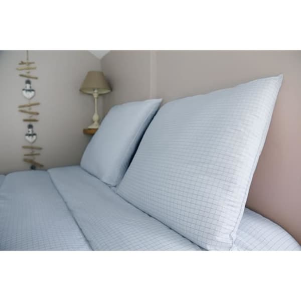 DODO - DEFENSE Pude - 60 x 60 cm - 100% polyester VOLUPT'AIR - Hvid