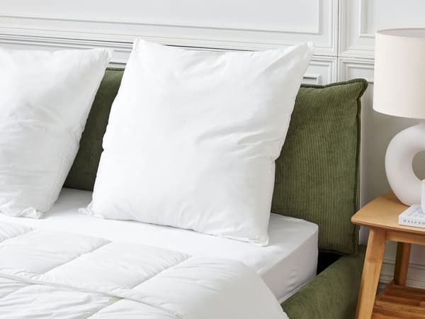 Lav polyester pude 80 x 80 cm TRIGLAV Lumarko!