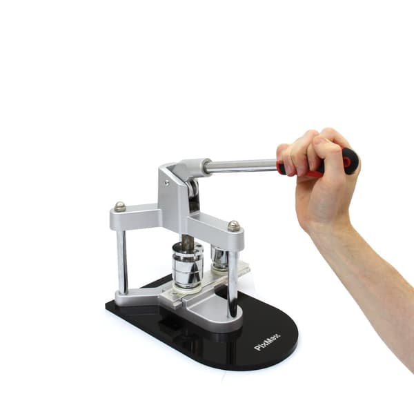 PixMax Smidig Knappmaskin 58mm Knapptillverkare Knappress med Cirkelskärare 260 GRATIS Knappar Badges Pins Kampanjknappar | MonsterShop