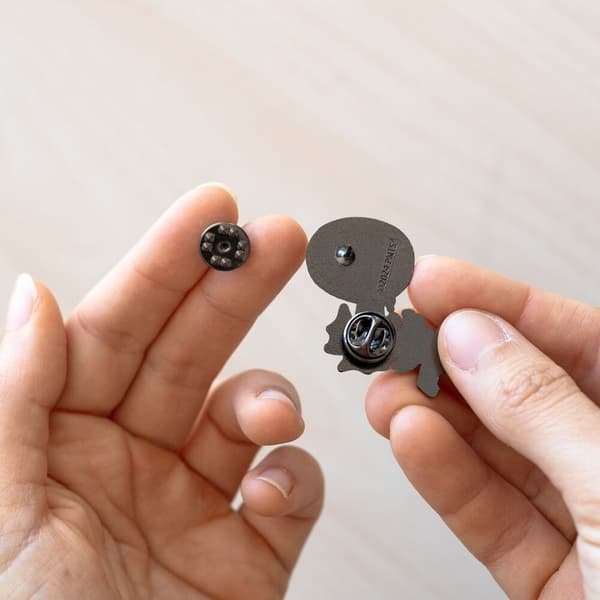 Snoopy 4 pin set