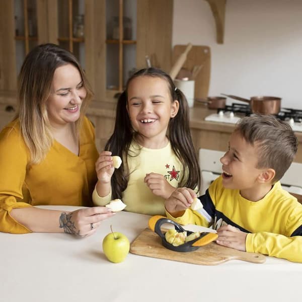 Deiss PRO Apple Cutter, Apple Slicer och Core Remover Set