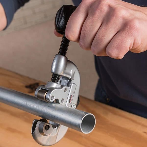 Ridgid rörskärare - 32920 - 15 CORTATUBOS DE ALIMENTACION A TORNILLO P/TUBOS DE COBRE CAP. 5-28MM.