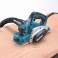 Miniatyrbild 2 av 3: Rabot Makita KP0800 620W 82mm - Precis skärning av trä