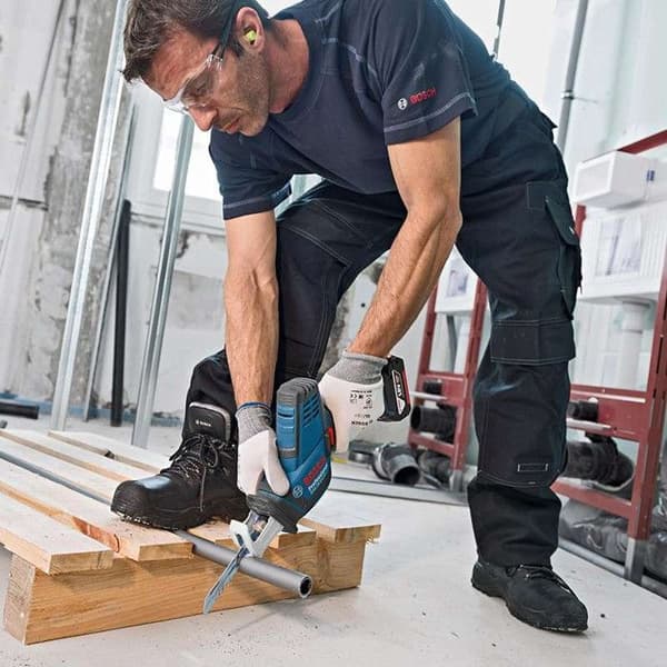 Hyvelblad - Makita - D-63666 - Längd 170 mm - Trä - El