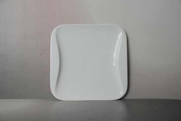 Nelikulmainen posliinilautanen Suuri pyöristetty reuna - 4 pakettia