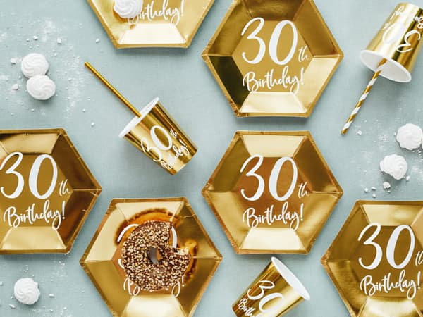 Papperstallrikar 30-årsdag guld 6 st