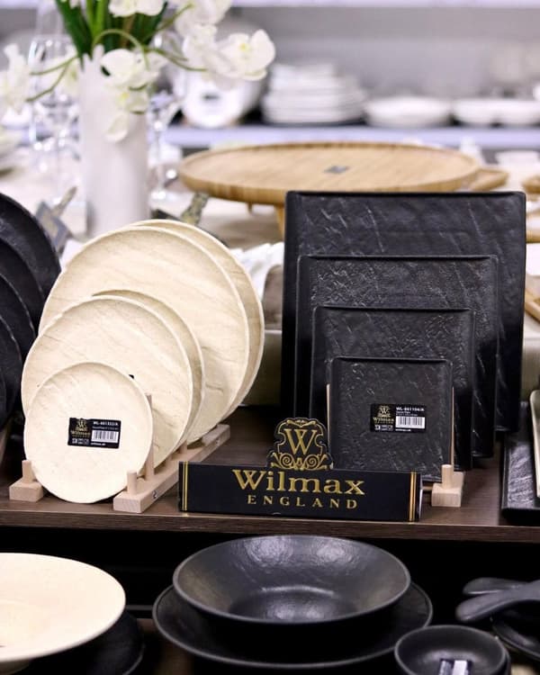 Wilmax svart flat kvadratisk tallrik - Fyrkantigt Design Porslin Förrättstallrikar- Svart Tallriksset
