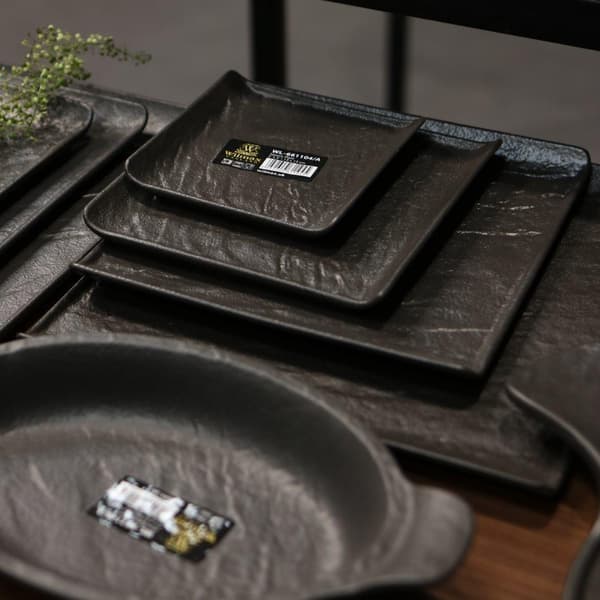 Wilmax svart flat kvadratisk tallrik - Fyrkantigt Design Porslin Förrättstallrikar​- Svart Tallriksset​​​‌﻿‍﻿​‍​‍‌‍﻿﻿‌﻿​‍‌‍‍‌‌‍‌﻿‌‍‍‌‌‍﻿‍​‍