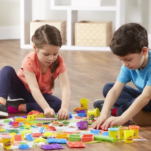 PLAY-DOH - Modelleringsdeg - Special Holiday Box