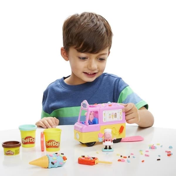 Play-Doh Peppa och glassbilen - Peppa och George figurer och 5 krukor modelllera - Hjältarna