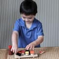 Miniatyrbild 3 av 3: Sushi-set leksaksmat av trä från Plantoys
