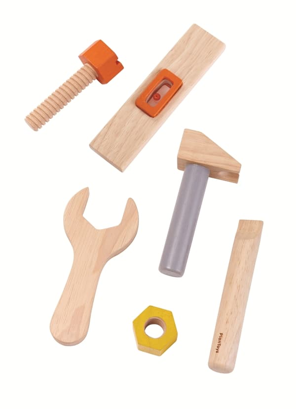 Verktygsbälte med träleksaker från Plantoys