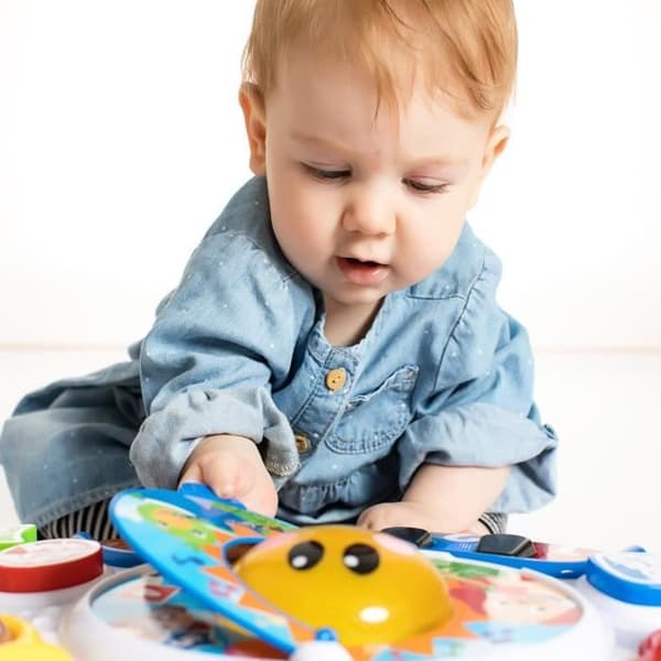 BABY EINSTEIN Discovering Music™ multiaktivitetsbord - Multi Colors