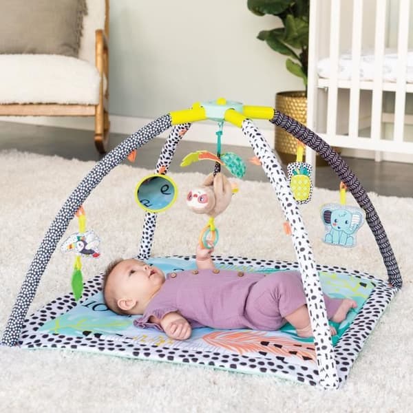 INFANTINO Twist & Fold Playmat