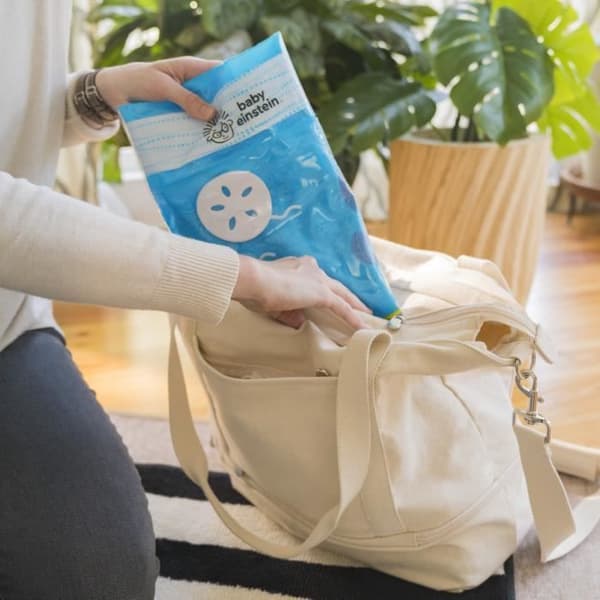 BABY EINSTEIN Vattensynkat för baby, sensorisk och utvecklande lek, uppblåsbar, lätt att rengöra, vikbar, leksaker från födseln