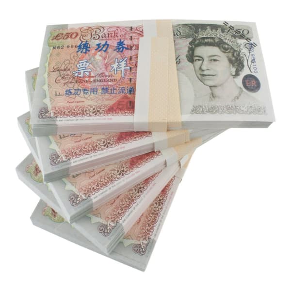 Leikkirahat - 50 Britannian punta (100 seteliä)