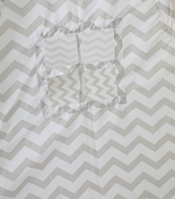 Grå Zigzag Mønster Tipi Telt til Børn med Puder & Matte - 120x120x160cm