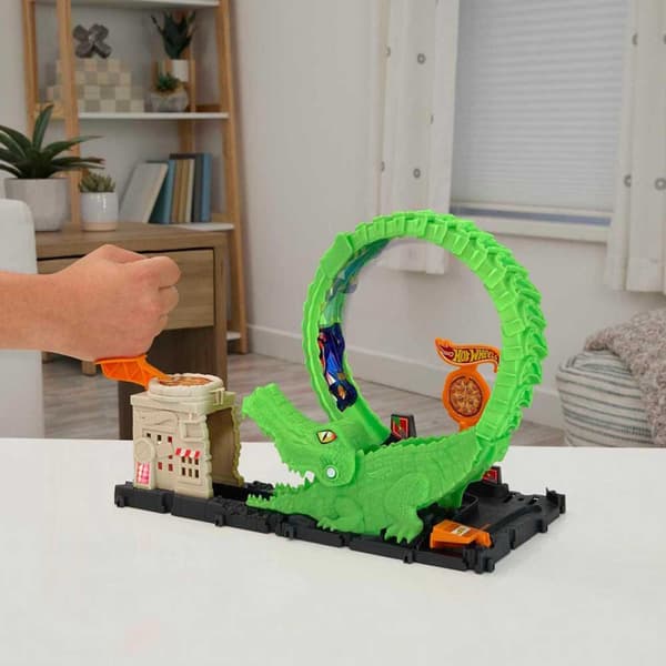 Hot Wheels Attack Attack City Guld