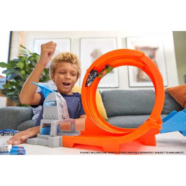 Hot Wheels Loop Stunt Champion-raitasetti Monivärinen