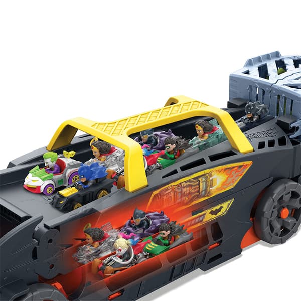 Hot Wheels Racerverse Batman -racerbana